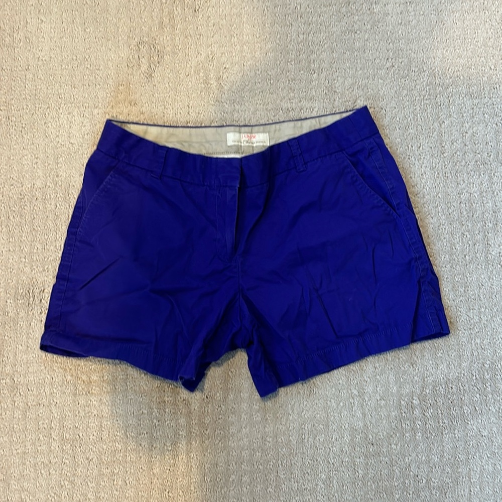 J crew Chino shorts, size 10. 5” inseam, in great condition.